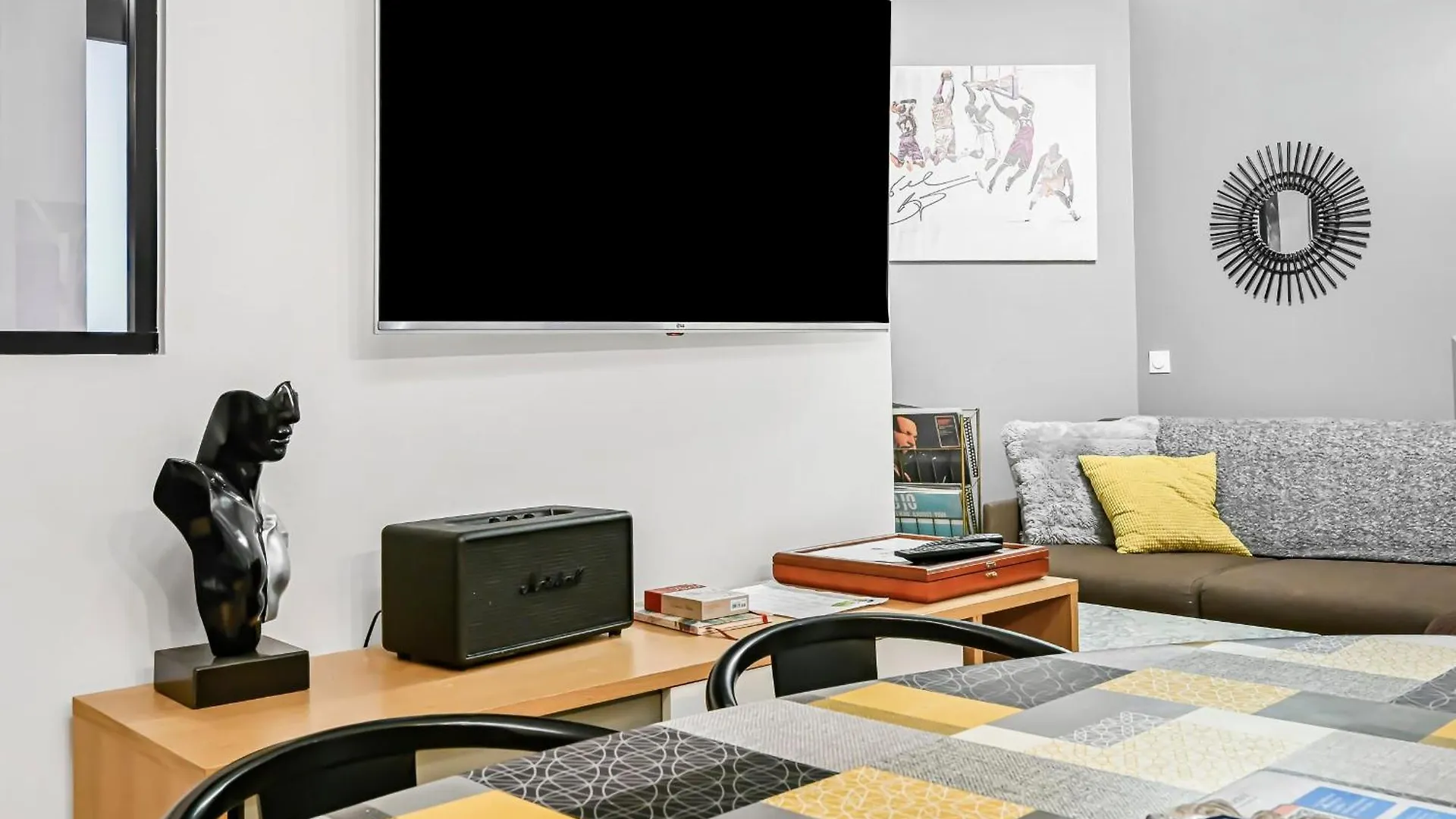 Apartment Grand Bastille Saint Ambroise With Ac Paris